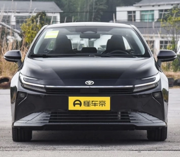 Toyota Corolla E210 2025–н.в. из Китая: характеристики и комплектации